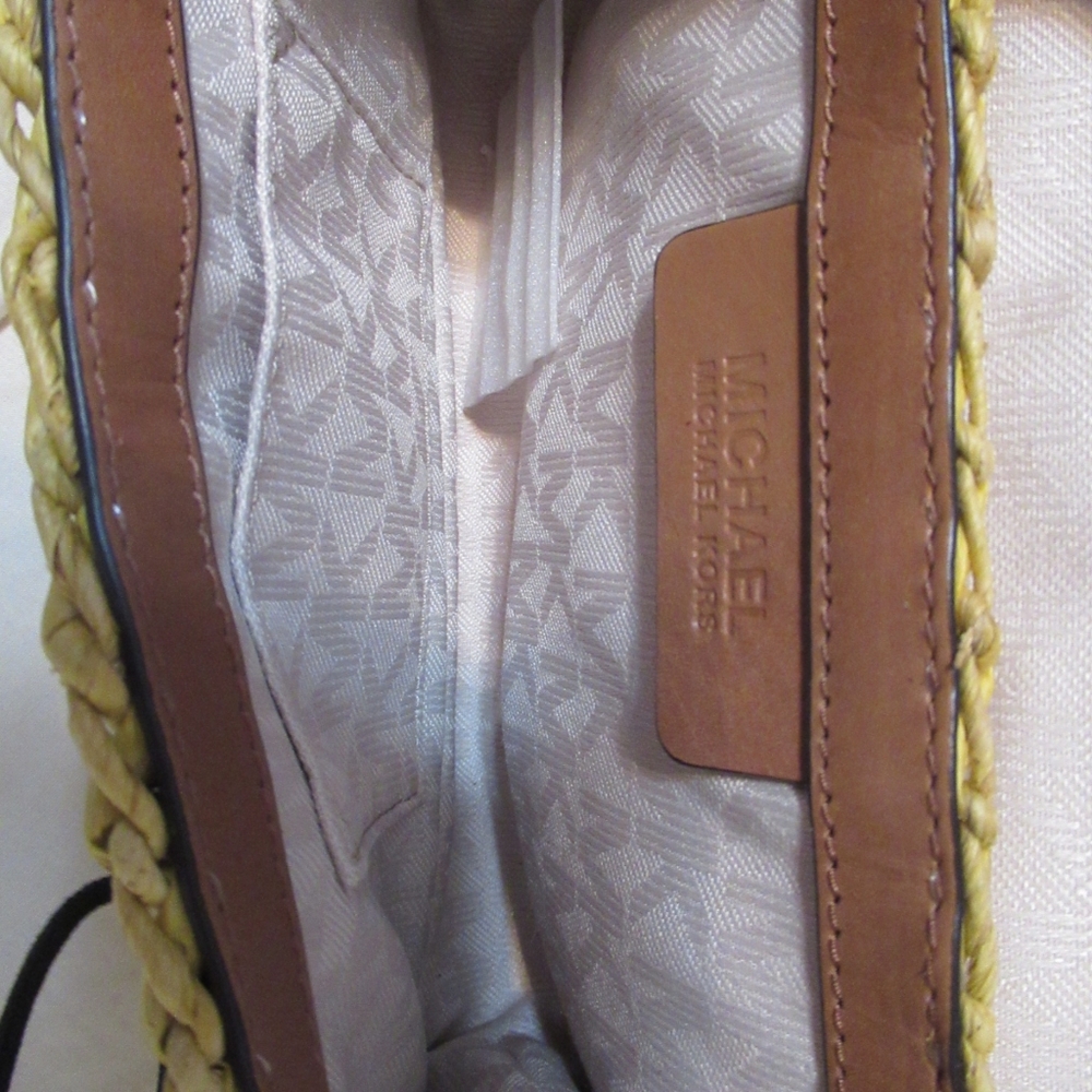 Michael Kors GABRIELLA STRAW  LEATHER SATCHEL BFPM-09-197 - Picture 6 of 6